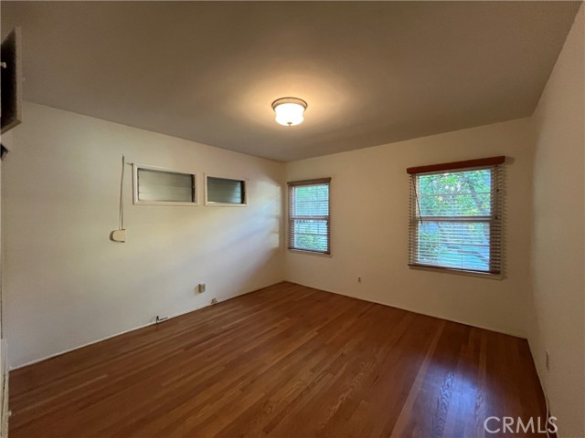 MLS #SR25253161 image #7