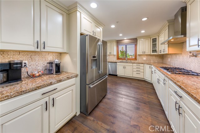 MLS #SR25253169 image #12