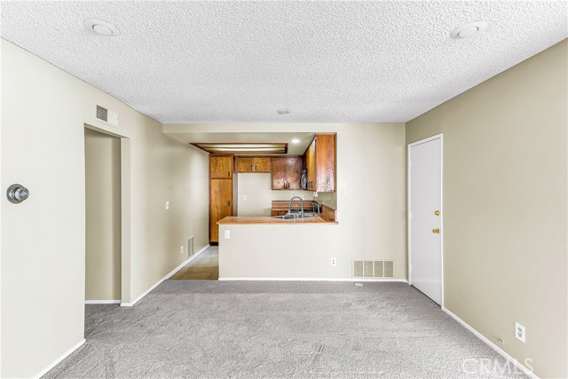 MLS #SR25253342 image #7