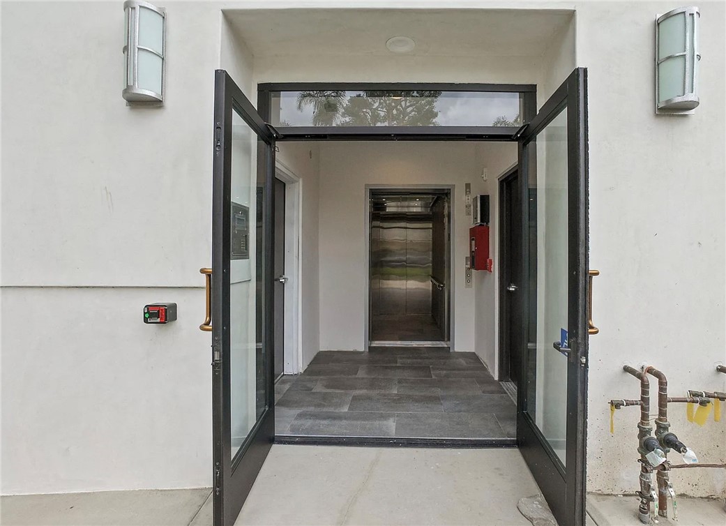 MLS #SR25253357 image #1