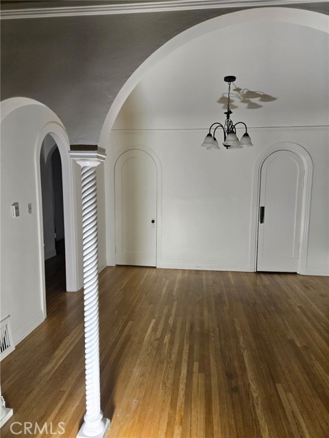 MLS #SR25253359 image #9