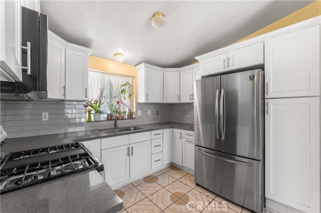 MLS #SR25253391 image #1