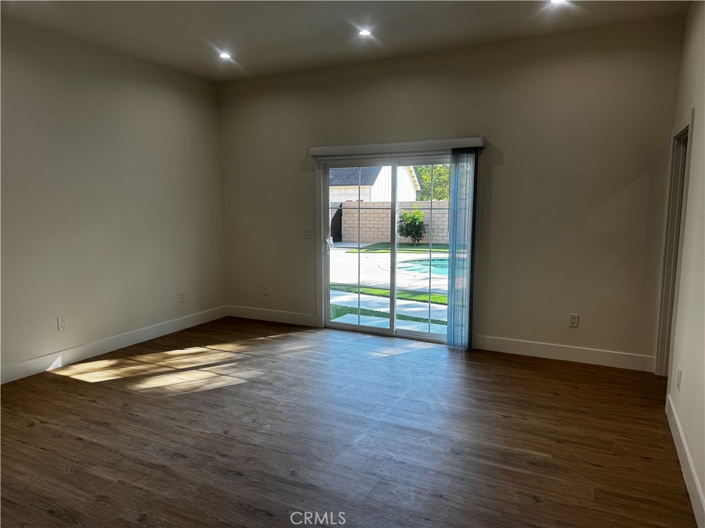 MLS #SR25253402 image #3