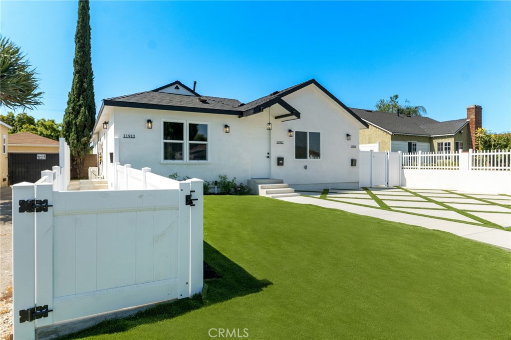 MLS #SR25253488 image #8