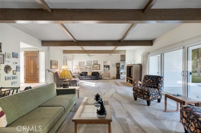 MLS #SR25253598 image #8