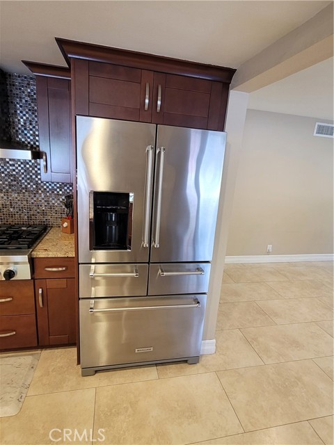 MLS #SR25253720 image #6