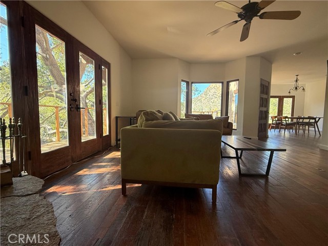 MLS #SR25253846 image #10