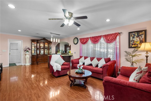 MLS #SR25253887 image #2