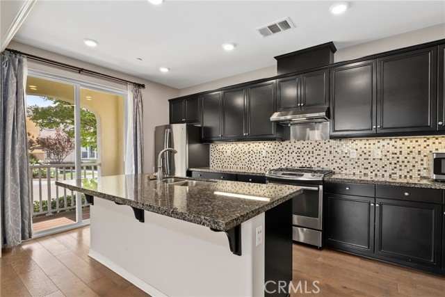 MLS #SR25253900 image #8