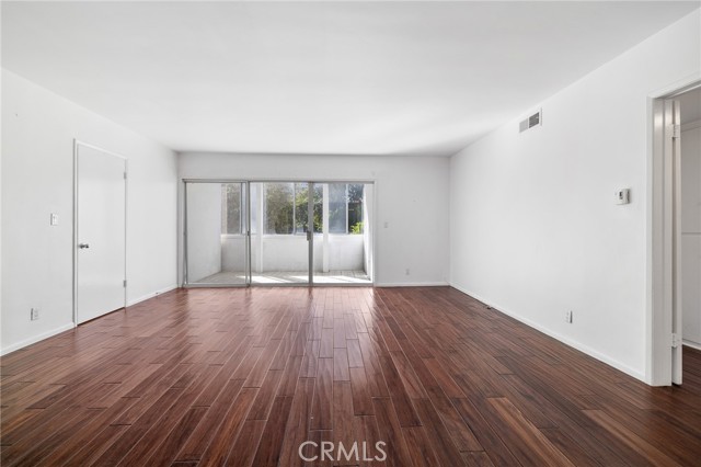 MLS #SR25253914 image #9