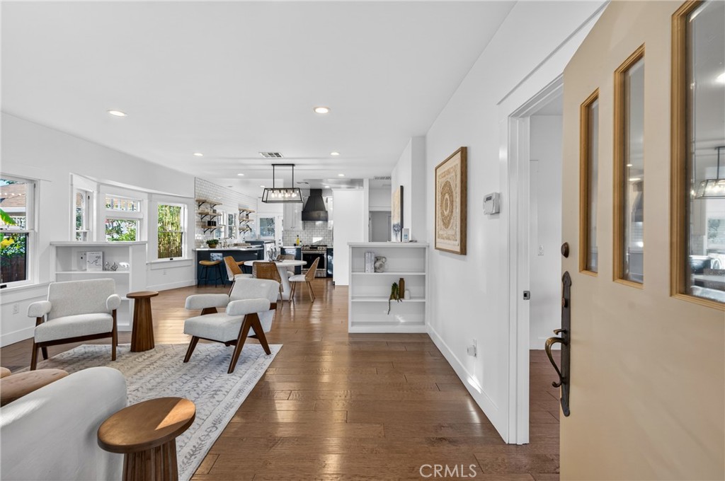 MLS #SR25254100 image #3