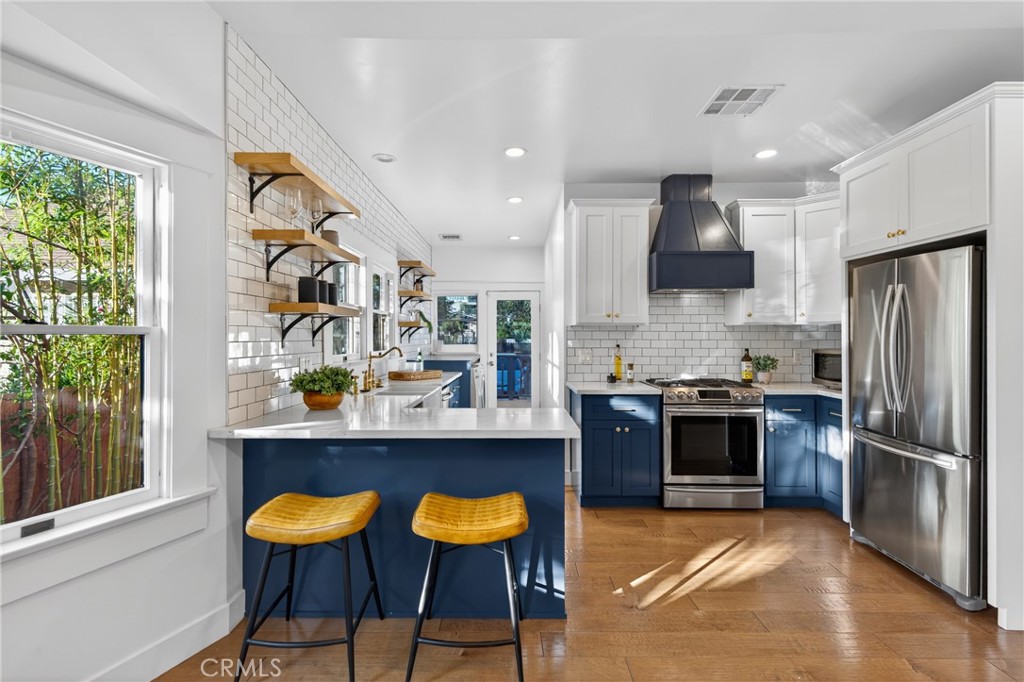 MLS #SR25254100 image #5