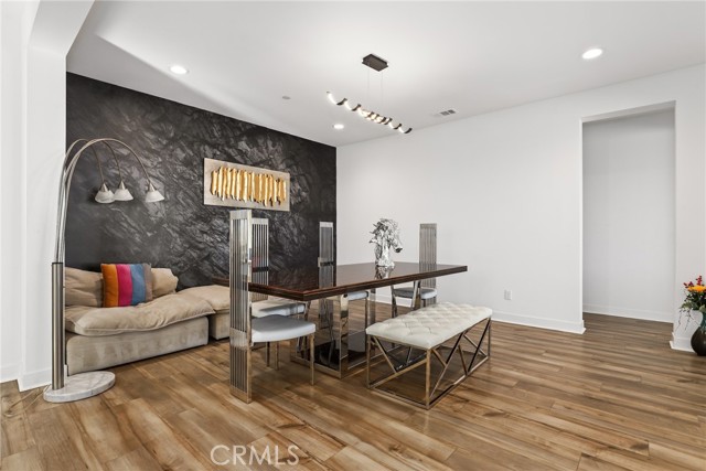 MLS #SR25254120 image #3