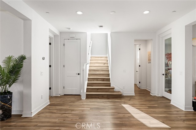 MLS #SR25254120 image #9