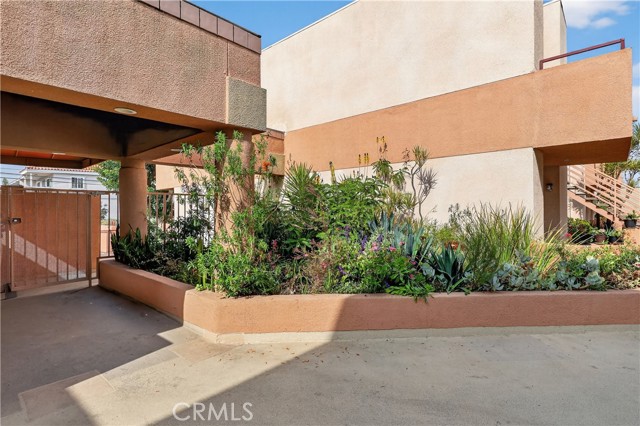 MLS #SR25254314 image #2