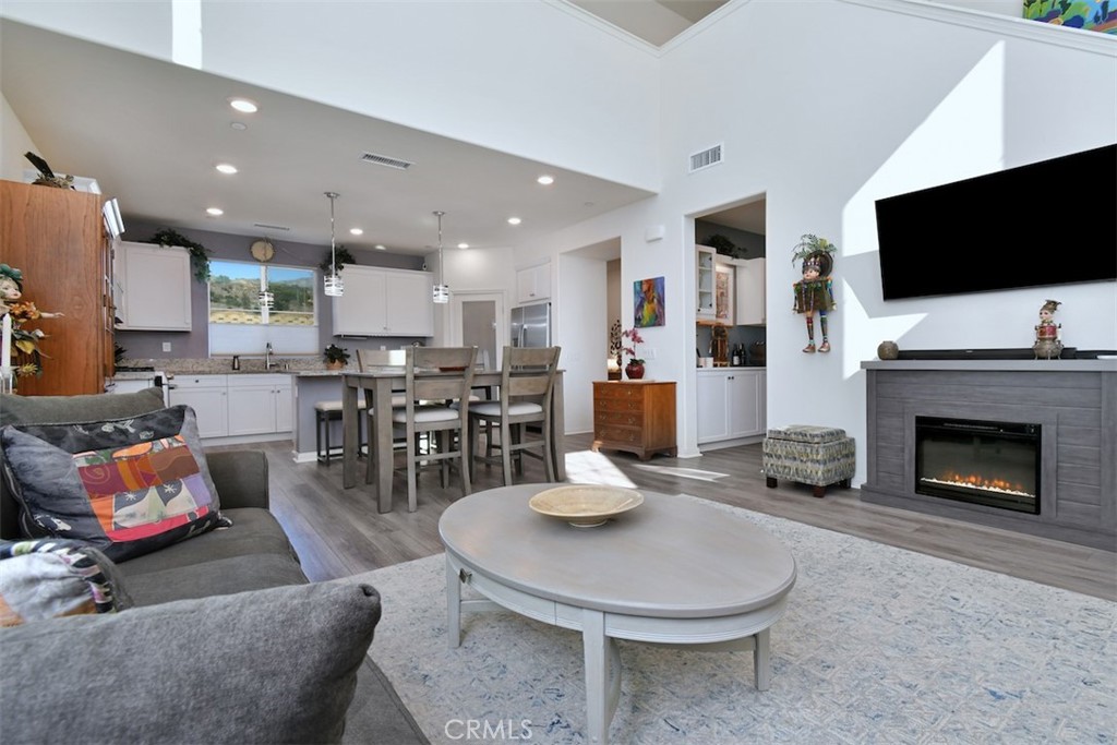 MLS #SR25254325 image #12