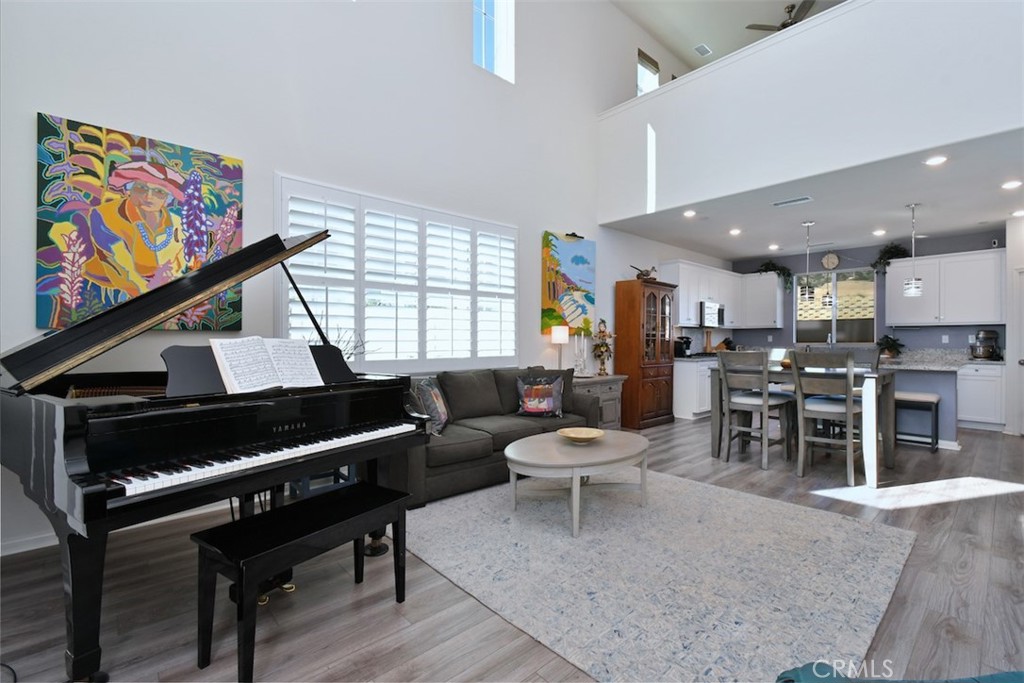 MLS #SR25254325 image #9