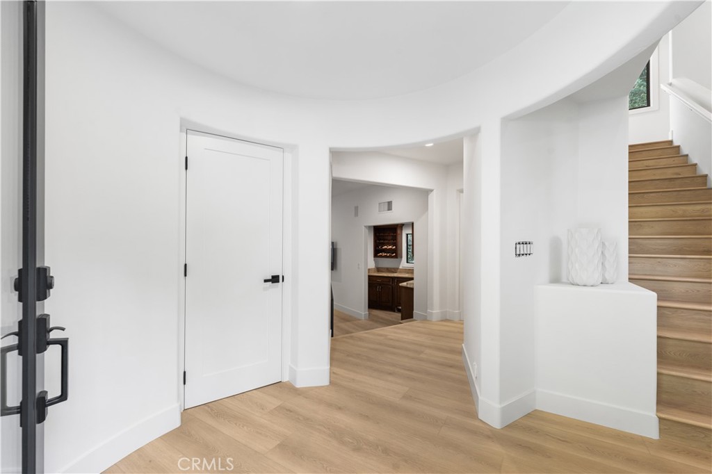 MLS #SR25254549 image #17