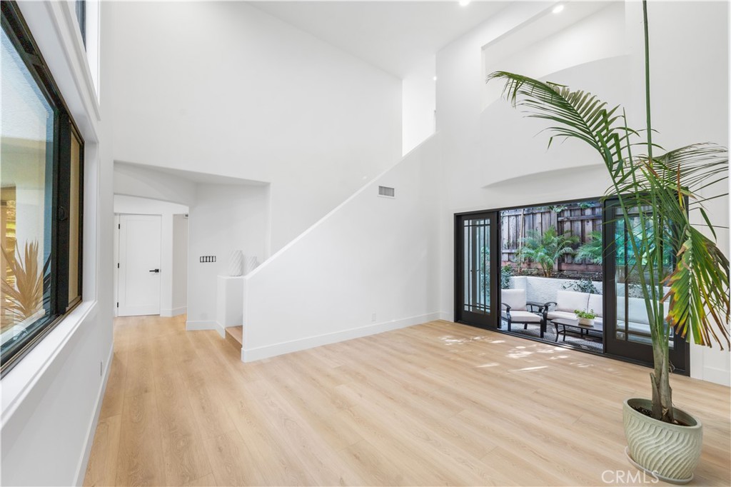 MLS #SR25254549 image #30