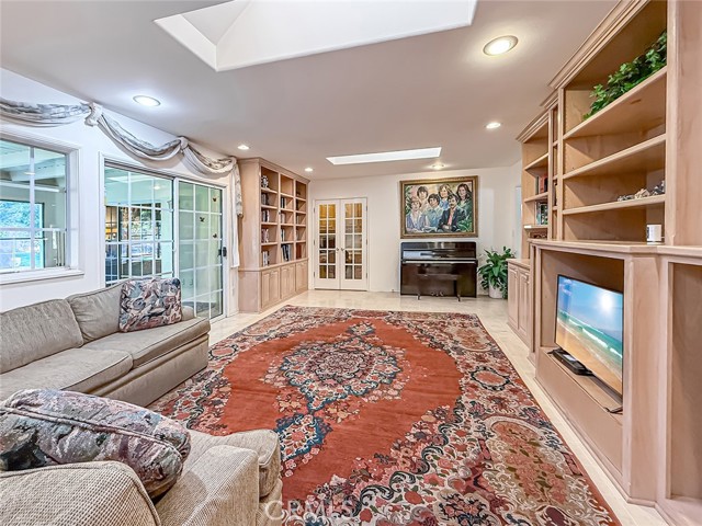 MLS #SR25254558 image #15