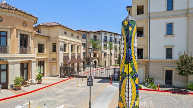 MLS #SR25254577 image #1