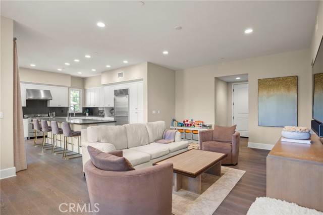 MLS #SR25254577 image #8