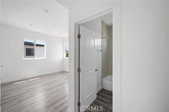 MLS #SR25254655 image #17