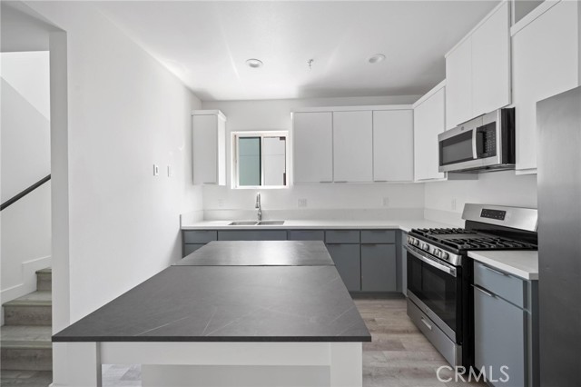 MLS #SR25254655 image #8