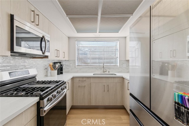 MLS #SR25254663 image #8