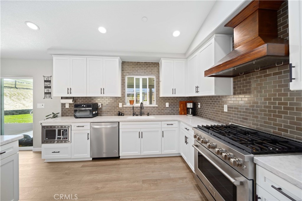 MLS #SR25254783 image #9