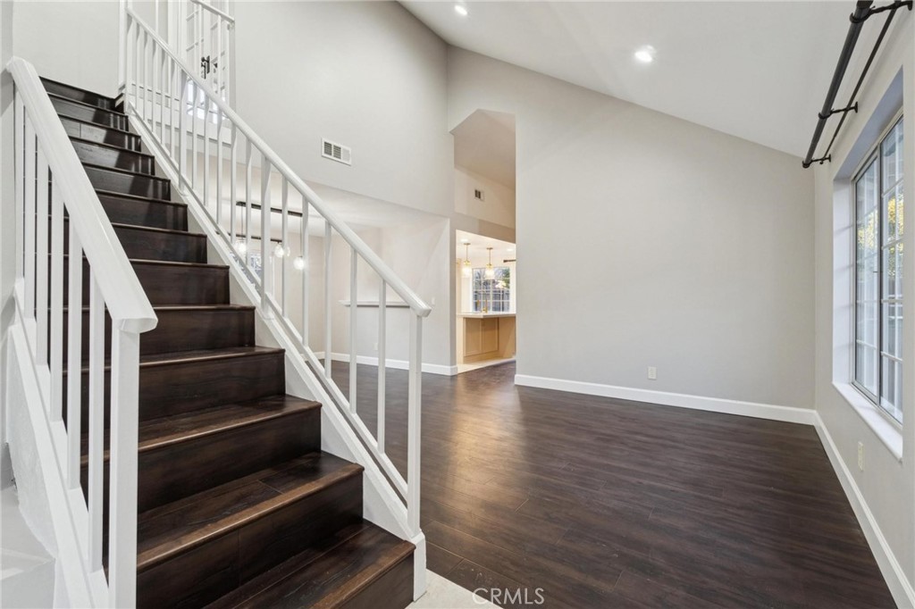 MLS #SR25254785 image #4