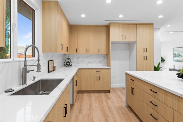 MLS #SR25254828 image #10