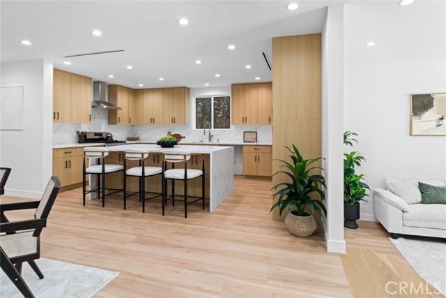 MLS #SR25254828 image #5