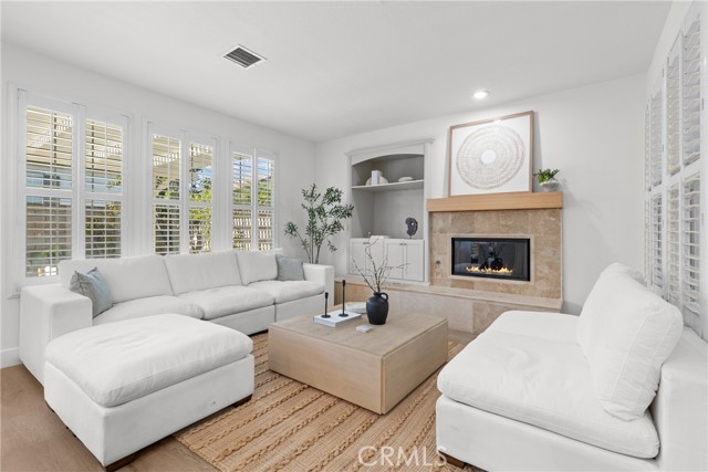 MLS #SR25254851 image #3