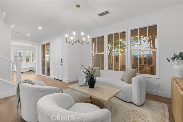 MLS #SR25254851 image #9