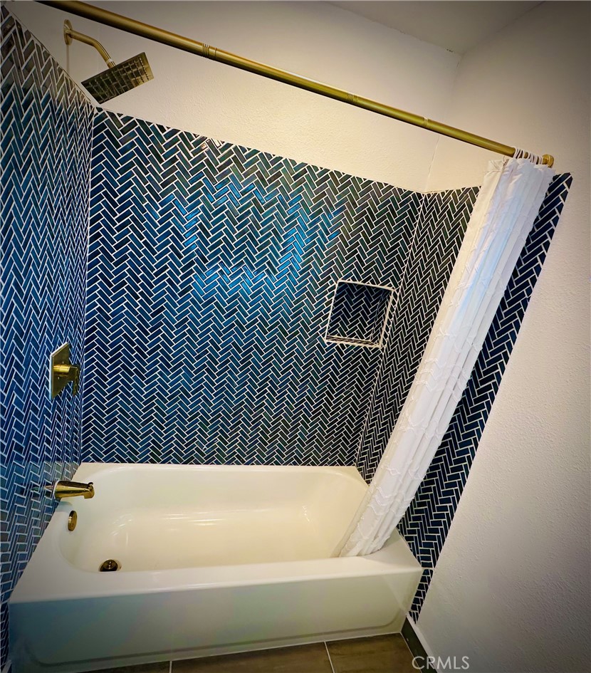 MLS #SR25254896 image #12