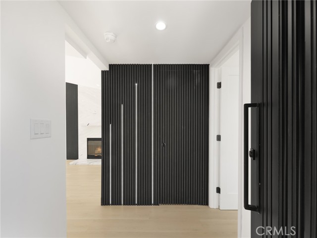 MLS #SR25255351 image #4