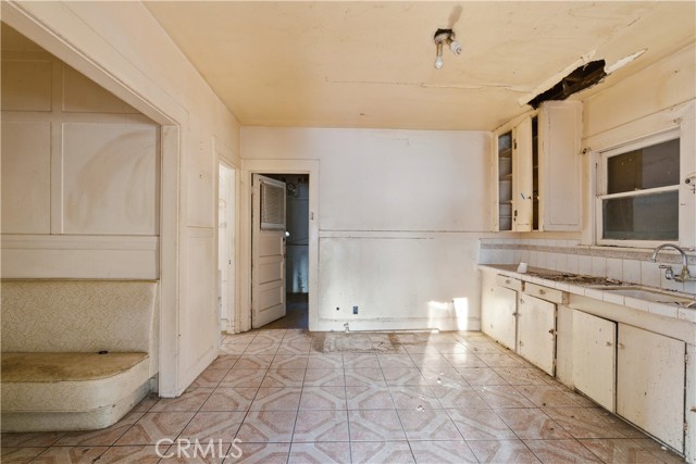 MLS #SR25255369 image #8