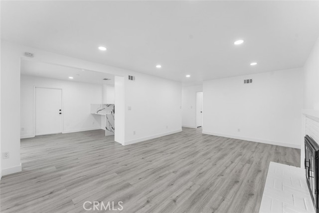 MLS #SR25255452 image #6