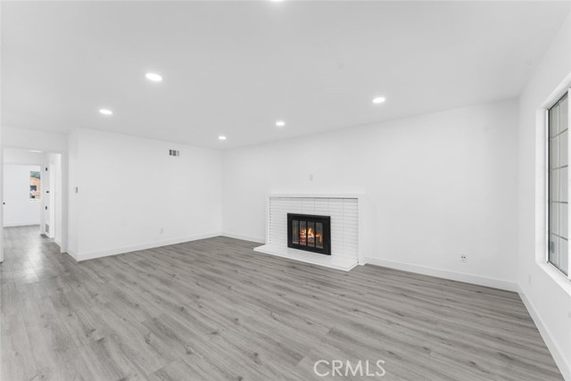 MLS #SR25255452 image #7