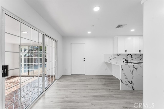 MLS #SR25255452 image #8