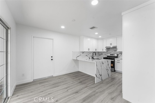 MLS #SR25255452 image #9