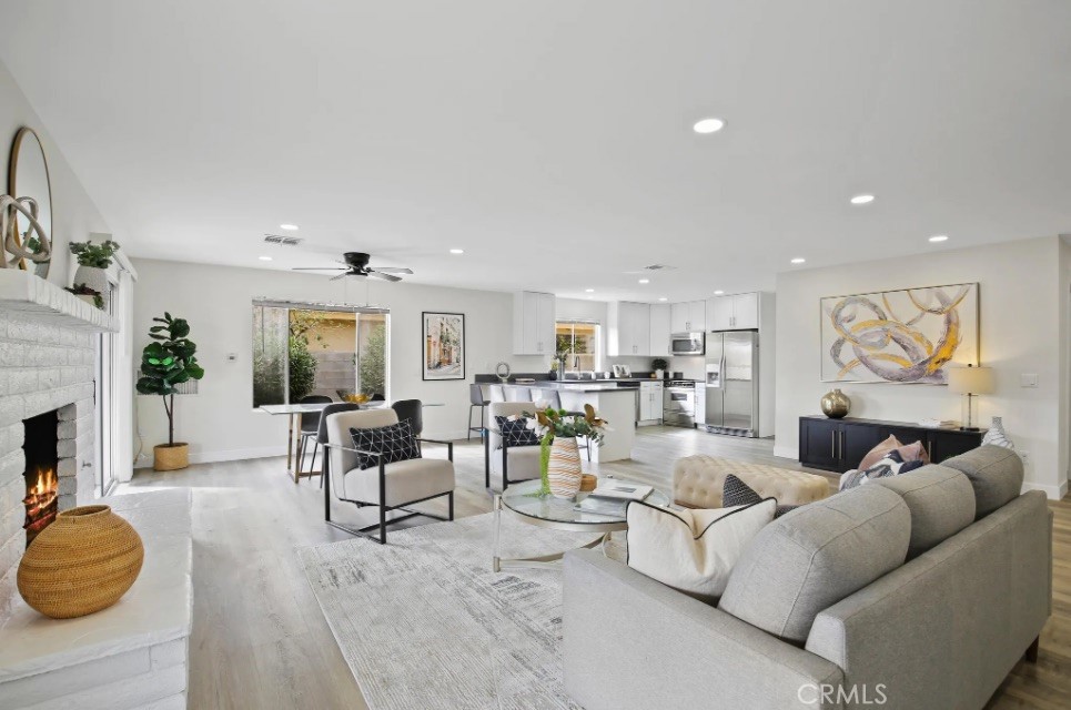 MLS #SR25255579 image #0