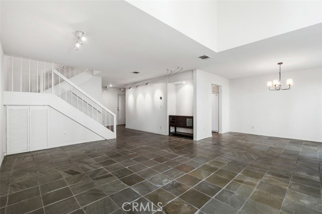 MLS #SR25255602 image #7