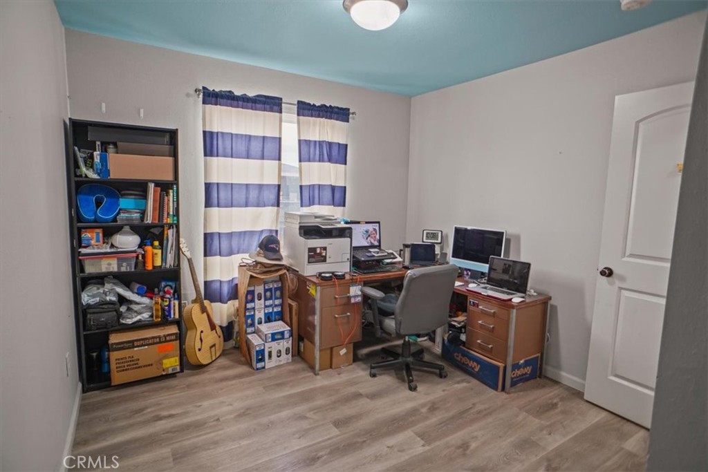 MLS #SR25255667 image #7