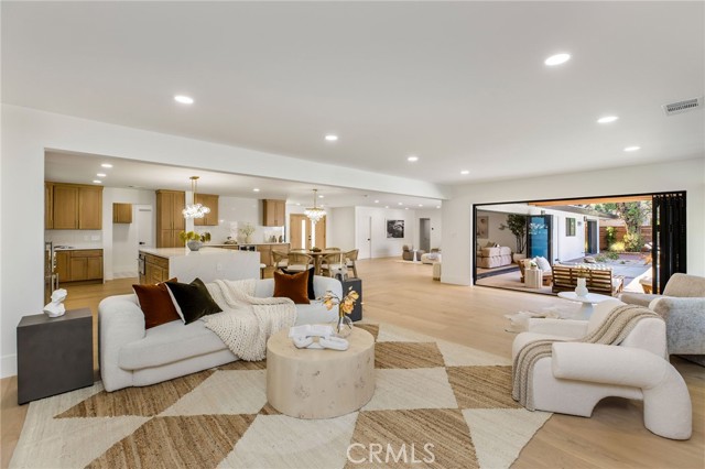 MLS #SR25255773 image #14