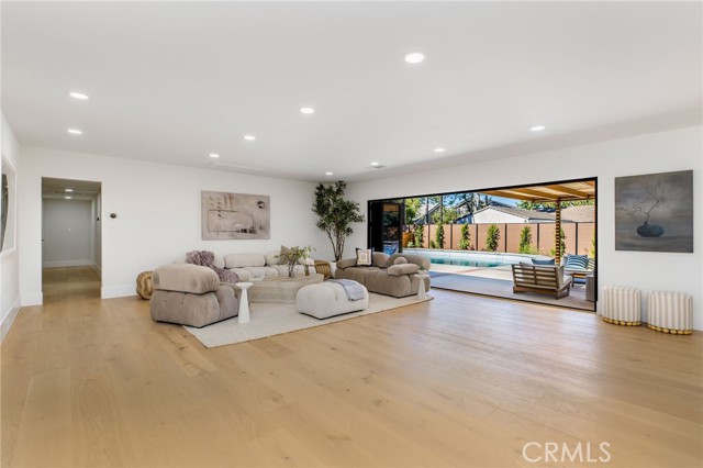 MLS #SR25255773 image #16