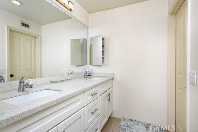 MLS #SR25256078 image #23