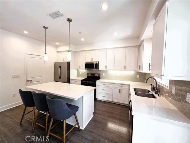 MLS #SR25256099 image #3