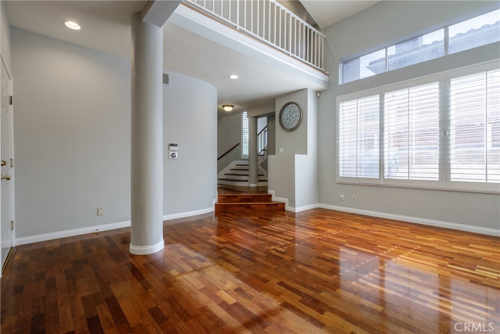 MLS #SR25256197 image #6